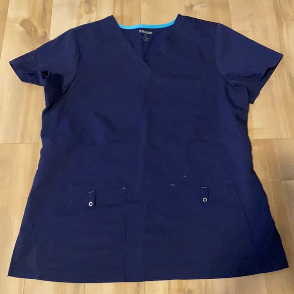 SCRUBSTAR top - Picture 1 of 1